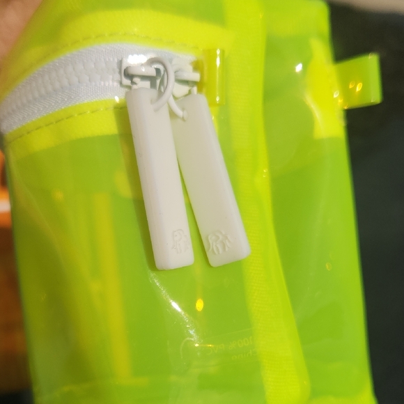 ✨️Drunk Elephant Neon Yellow Clear Cosmetic Pouch with White Strap - Picture 16 of 17